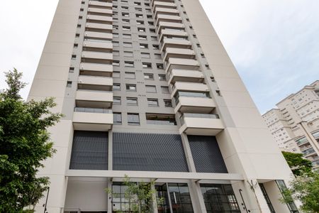 Apartamento à venda com 70m², 2 quartos e 1 vaga Apartamento à venda com 70m², 2 quartos e 1 vagaFachada