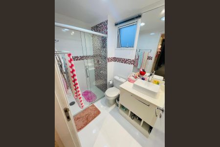 Apartamento à venda com 128m², 3 quartos e 3 vagasBanheiro