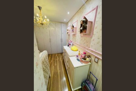 Apartamento à venda com 128m², 3 quartos e 3 vagasQuarto