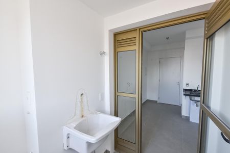Apartamento à venda com 132m², 3 quartos e 2 vagas Apartamento à venda com 132m², 3 quartos e 2 vagasÁrea de serviço