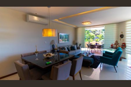 Casa de Condomínio à venda com 4 quartos, 500m² em Piratininga, Niterói