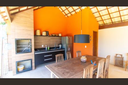 Casa de condomínio à venda com 500m², 4 quartos e 3 vagas