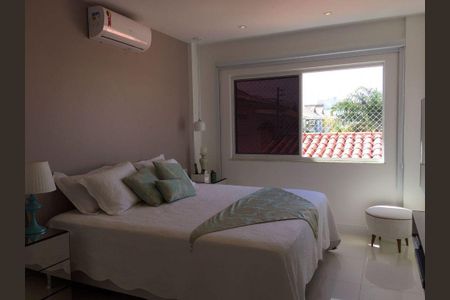 Casa de Condomínio à venda com 4 quartos, 400m² em Recreio dos Bandeirantes, Rio de Janeiro