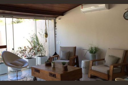 Casa de Condomínio à venda com 4 quartos, 400m² em Recreio dos Bandeirantes, Rio de Janeiro