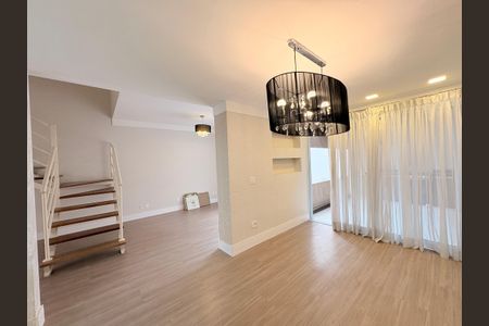 Casa de condomínio à venda com 131m², 3 quartos e 3 vagasSala de Jantar