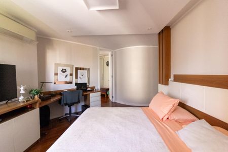 Apartamento para alugar com 700m², 5 quartos e 8 vagasQuarto 2 - Suíte 2