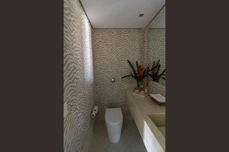 Apartamento para alugar com 700m², 5 quartos e 8 vagasLavabo