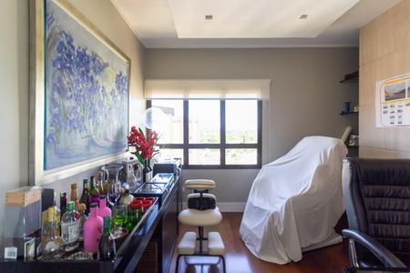 Apartamento para alugar com 700m², 5 quartos e 8 vagasEscritório