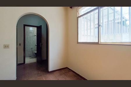 Apartamento à venda com 230m², 3 quartos e 2 vagasQuarto