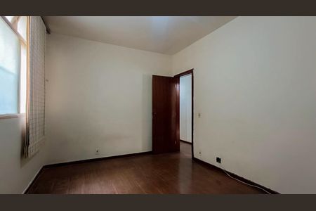Apartamento à venda com 230m², 3 quartos e 2 vagasQuarto 2