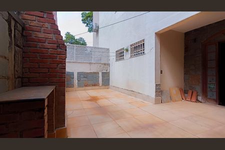 Apartamento à venda com 230m², 3 quartos e 2 vagasQuintal