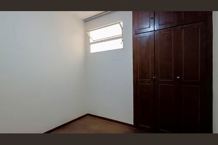 Apartamento à venda com 230m², 3 quartos e 2 vagasQuarto 2