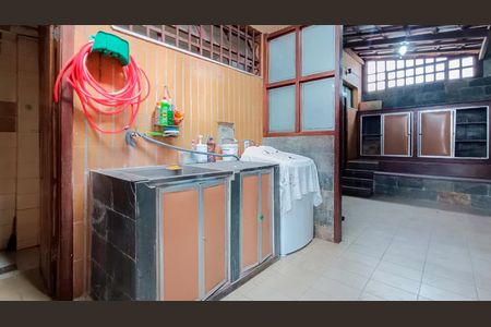 Apartamento à venda com 230m², 3 quartos e 2 vagasCozinha e Área de Serviço