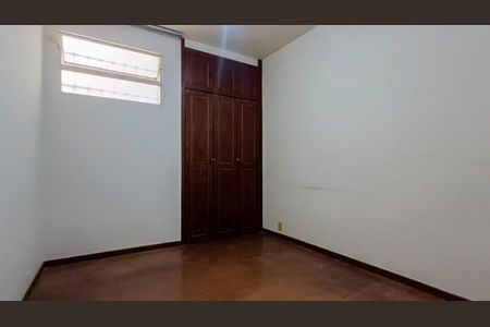Apartamento à venda com 230m², 3 quartos e 2 vagasQuarto 3