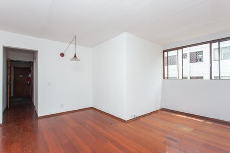 Sala de apartamento à venda com 2 quartos, 66m² em Itaquera, São Paulo