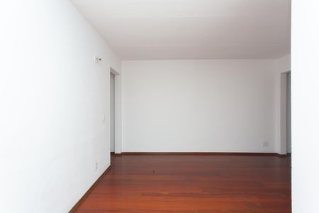 Apartamento para alugar com 66m², 2 quartos e 1 vaga Apartamento para alugar com 66m², 2 quartos e 1 vagaSala