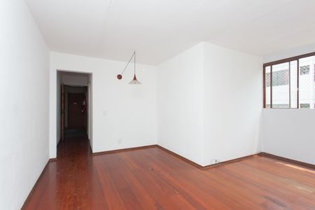 Apartamento para alugar com 66m², 2 quartos e 1 vaga Apartamento para alugar com 66m², 2 quartos e 1 vagaSala