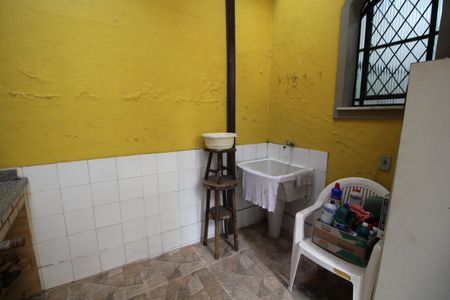 Casa de condomínio à venda com 392m², 4 quartos e 2 vagasÁrea de Serviço