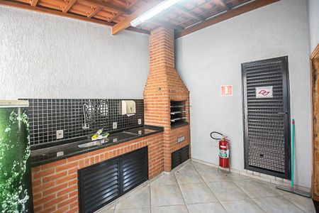Apartamento à venda com 98m², 3 quartos e 2 vagas Apartamento à venda com 98m², 3 quartos e 2 vagasÁrea comum - Churrasqueira