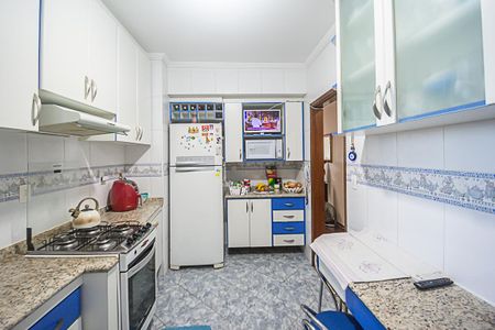 Apartamento à venda com 98m², 3 quartos e 2 vagas Apartamento à venda com 98m², 3 quartos e 2 vagasCozinha