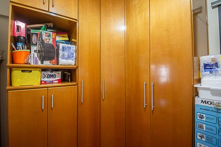 Apartamento à venda com 98m², 3 quartos e 2 vagas Apartamento à venda com 98m², 3 quartos e 2 vagasQuarto 2