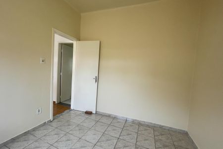 Quarto de casa para alugar com 2 quartos, 64m² em Doutor Laureano, Duque de Caxias