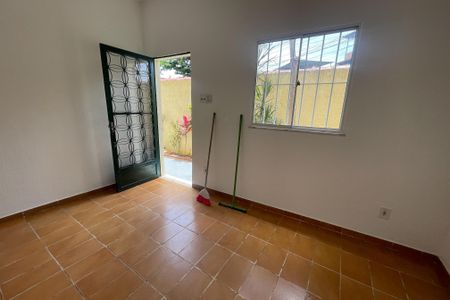 Sala de casa para alugar com 2 quartos, 64m² em Doutor Laureano, Duque de Caxias