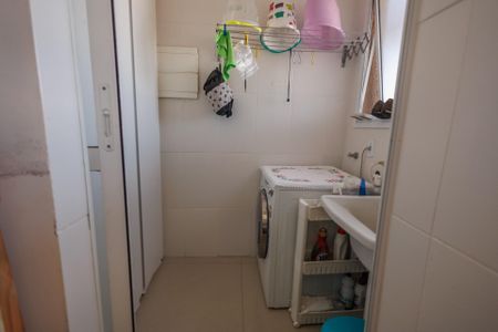 Apartamento para alugar com 152m², 3 quartos e 2 vagas Apartamento para alugar com 152m², 3 quartos e 2 vagasÁrea de Serviço