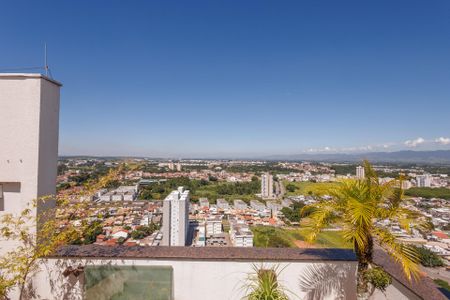 Apartamento para alugar com 152m², 3 quartos e 2 vagas Apartamento para alugar com 152m², 3 quartos e 2 vagasVista da Piscina