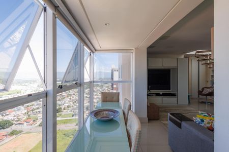 Varanda de apartamento para alugar com 3 quartos, 152m² em Parque Senhor do Bonfim, Taubaté