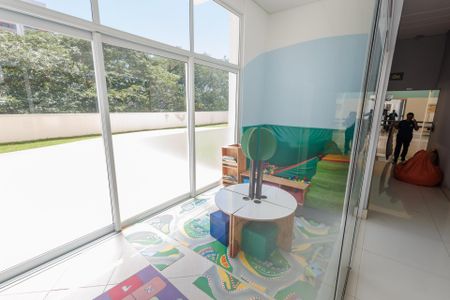 Apartamento para alugar com 152m², 3 quartos e 2 vagas Apartamento para alugar com 152m², 3 quartos e 2 vagasBrinquedoteca