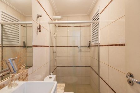 Apartamento para alugar com 152m², 3 quartos e 2 vagas Apartamento para alugar com 152m², 3 quartos e 2 vagasBanheiro Corredor