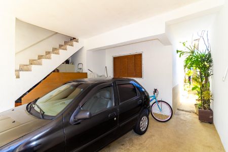 Casa à venda com 156m², 5 quartos e 1 vagaGaragem