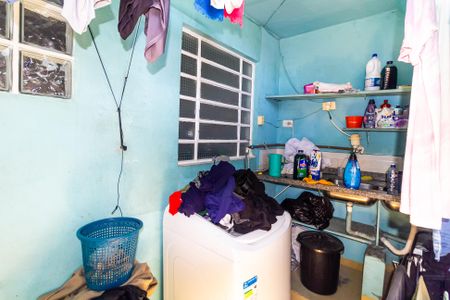 Casa à venda com 156m², 5 quartos e 1 vagaCasa 2 Área de Serviço