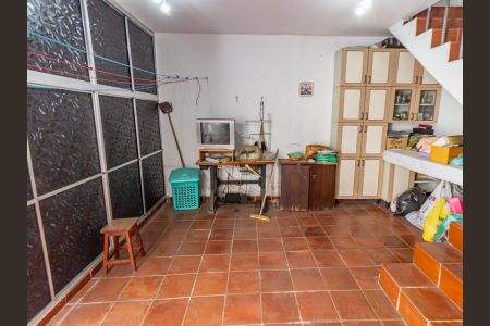 Casa à venda com 120m², 3 quartos e 2 vagas Casa à venda com 120m², 3 quartos e 2 vagasÁrea de Serviço