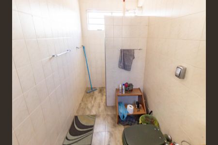 Casa à venda com 120m², 3 quartos e 2 vagas Casa à venda com 120m², 3 quartos e 2 vagasBanheiro da Suíte 1