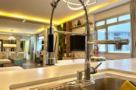 Apartamento à venda com 102m², 3 quartos e 1 vagaCozinha