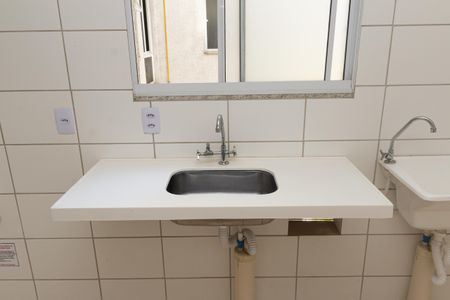 Apartamento para alugar com 43m², 2 quartos e 1 vagaCozinha - Torneira