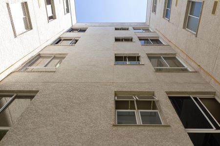 Apartamento para alugar com 43m², 2 quartos e 1 vagaFachada do Prédio