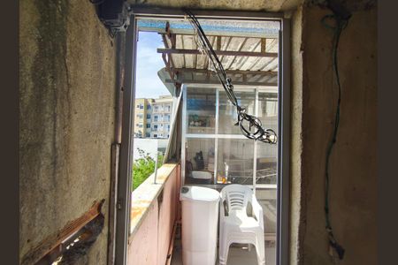 Casa à venda com 105m², 2 quartos e sem vagaBanheiro - Terraço