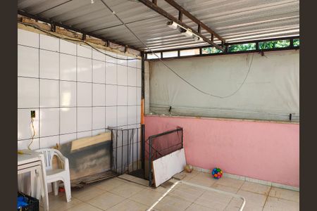 Casa à venda com 105m², 2 quartos e sem vagaTerraço