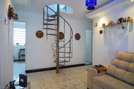 Apartamento à venda com 122m², 2 quartos e 2 vagasSala 