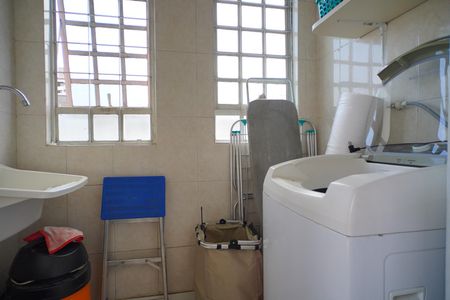 Apartamento à venda com 122m², 2 quartos e 2 vagasÁrea  de serviço 