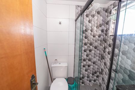 Apartamento à venda com 65m², 2 quartos e 1 vagaBanheiro da Suíte 1