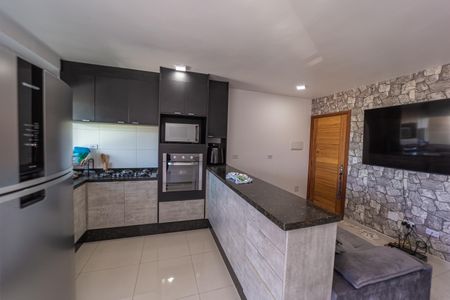 Apartamento à venda com 65m², 2 quartos e 1 vagaSala/Cozinha
