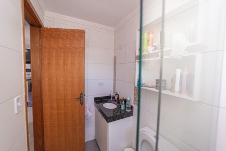 Apartamento à venda com 65m², 2 quartos e 1 vagaBanheiro Social