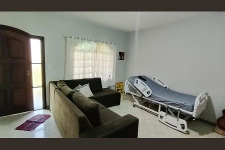 Casa para alugar com 216m², 3 quartos e 6 vagasSala