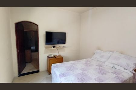 Casa para alugar com 216m², 3 quartos e 6 vagasQuarto 1