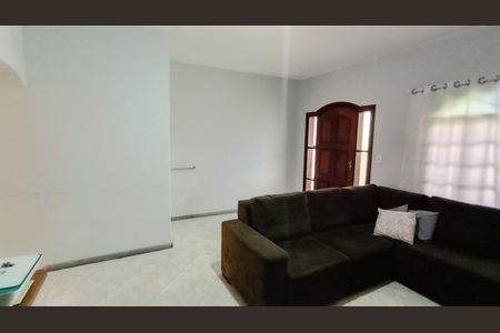 Casa para alugar com 216m², 3 quartos e 6 vagasSala