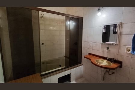 Banheiro quarto 1 de casa para alugar com 3 quartos, 216m² em Jardim Imperador, Suzano